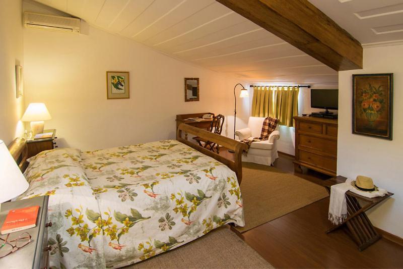 Standard Double Room,1308753811:JPEG